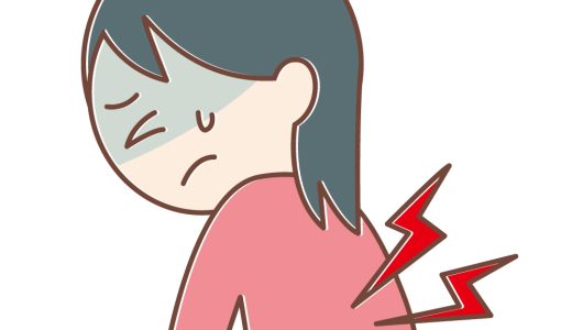 女性が感じる右脇腹背中側の痛みの原因と対処法を徹底解説—内臓疾患から筋肉の問題まで